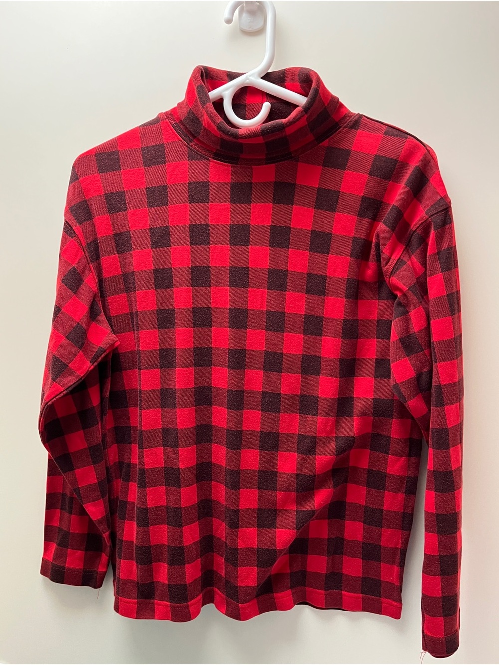 RED & BLACK BUFFALO PLAID TURTLE NECK & SOCKS